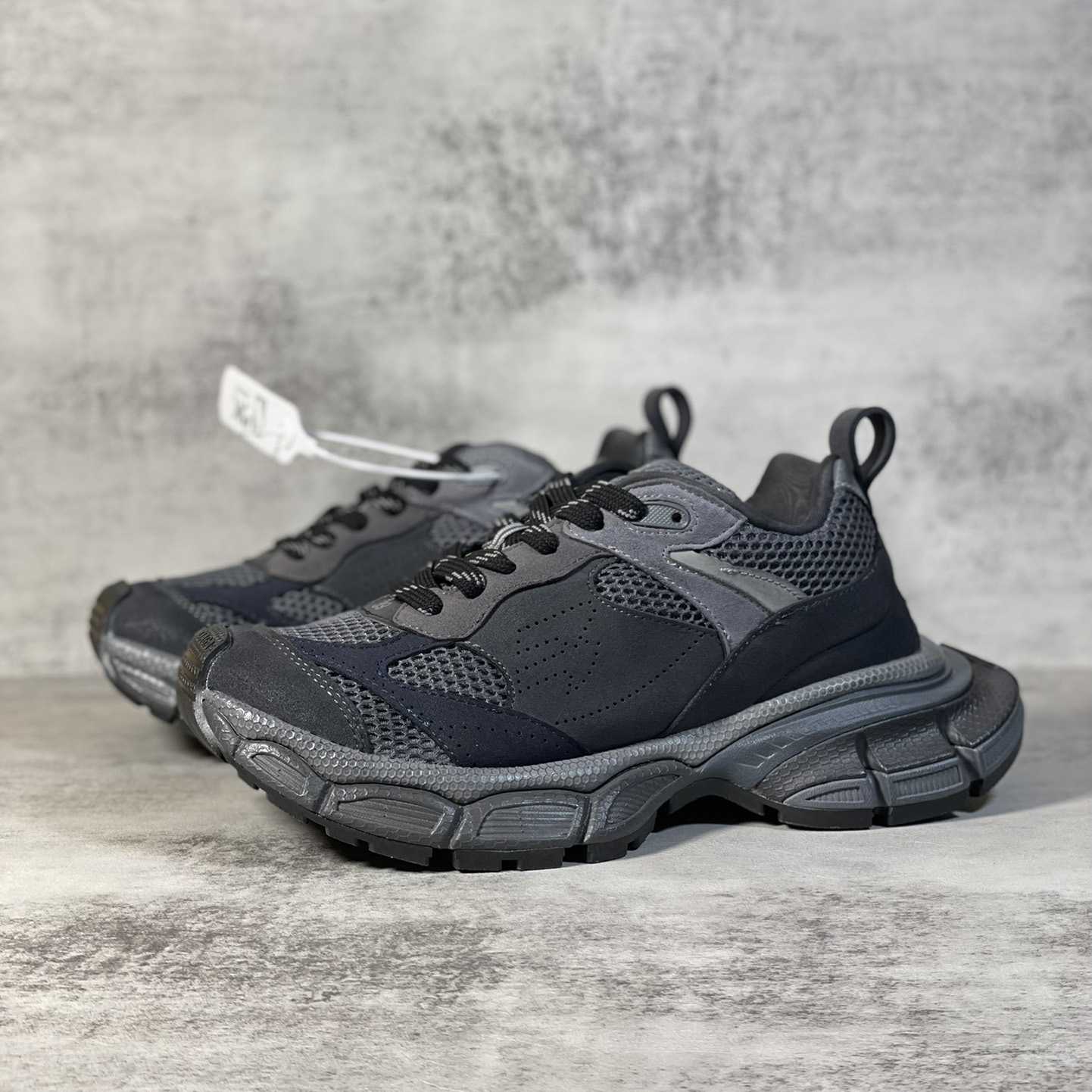 Balenciaga 3XL Sneaker In Dark Grey  - everydesigner