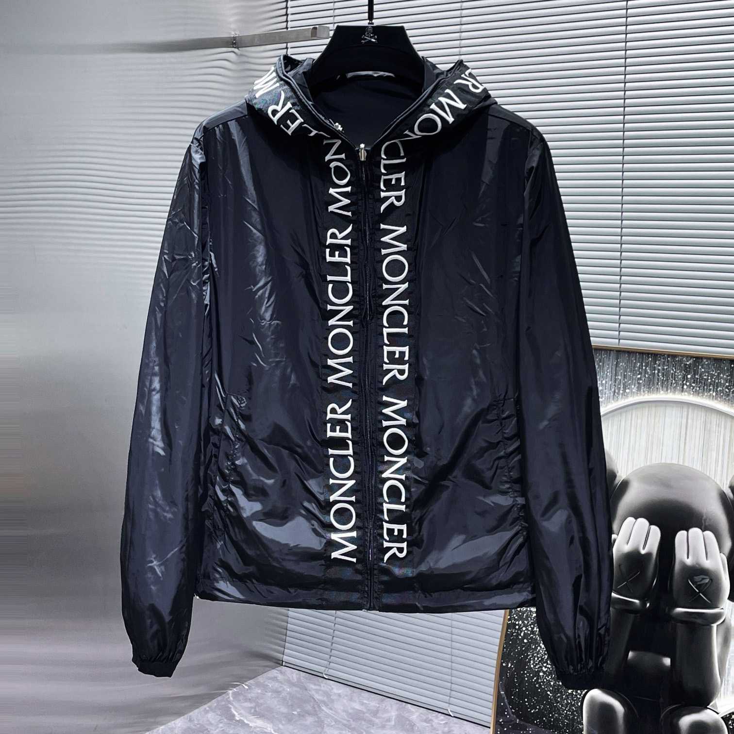 Moncler Black Massereau Logo Trim Windbreaker - everydesigner