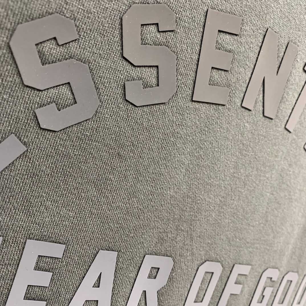 Fear Of God Essentials Logo-print Hoodie - everydesigner