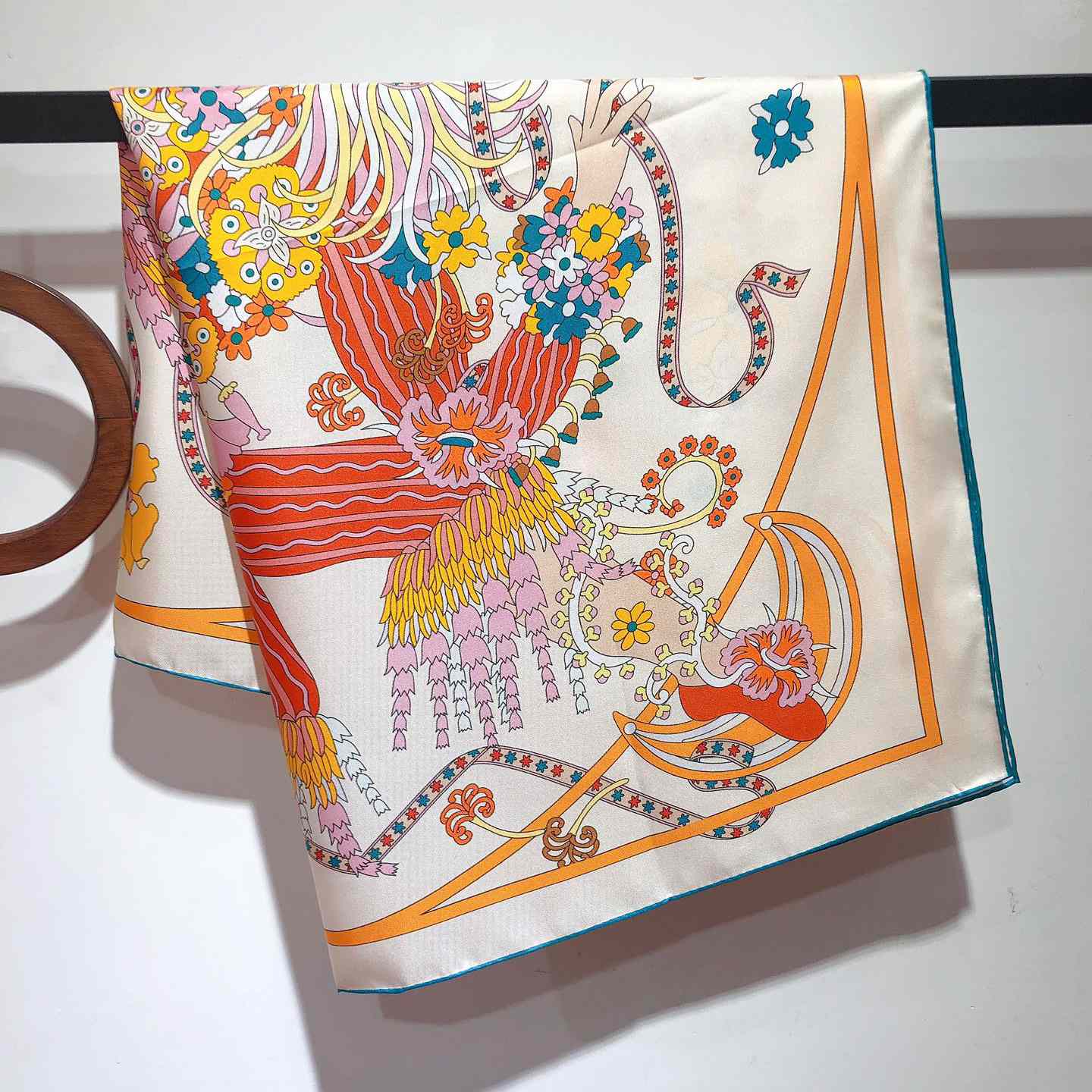 Hermes La Danse Du Printemps Scarf   90cm - everydesigner