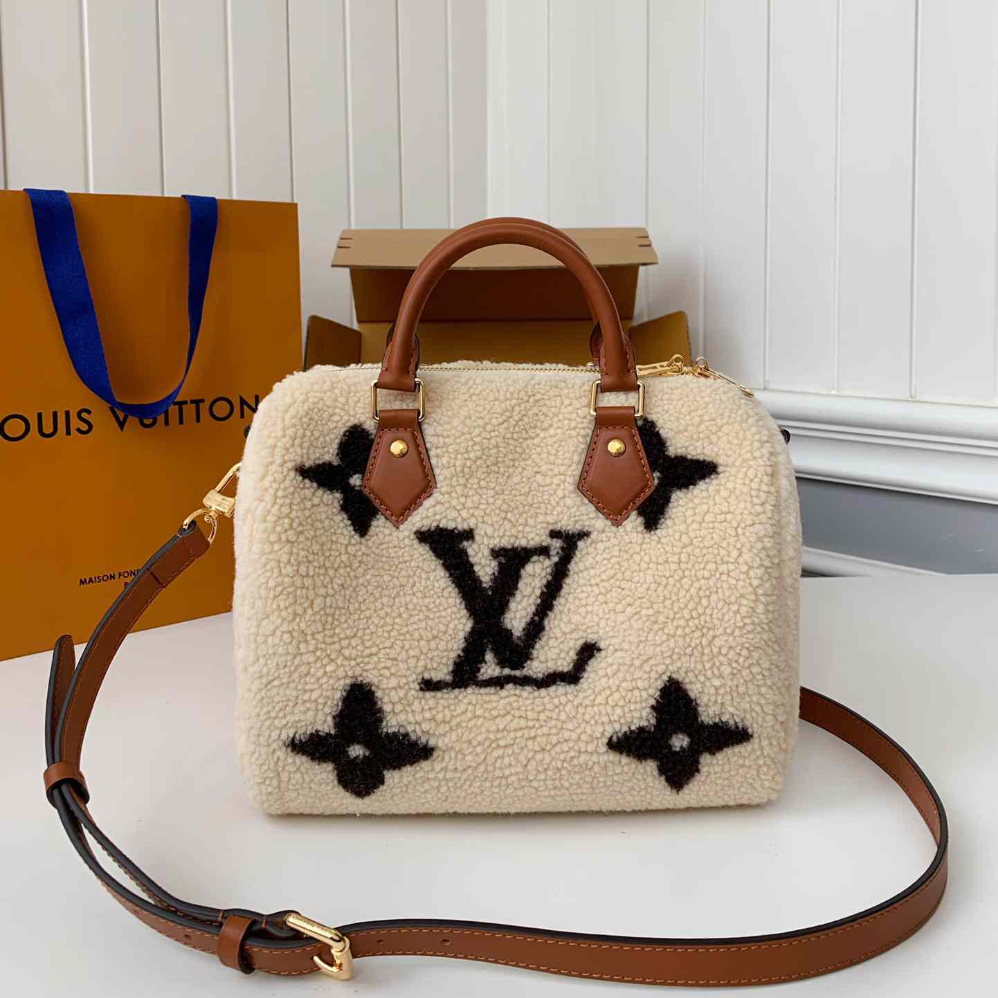 Louis Vuitton Speedy Bandoulière 25   M23468 - everydesigner