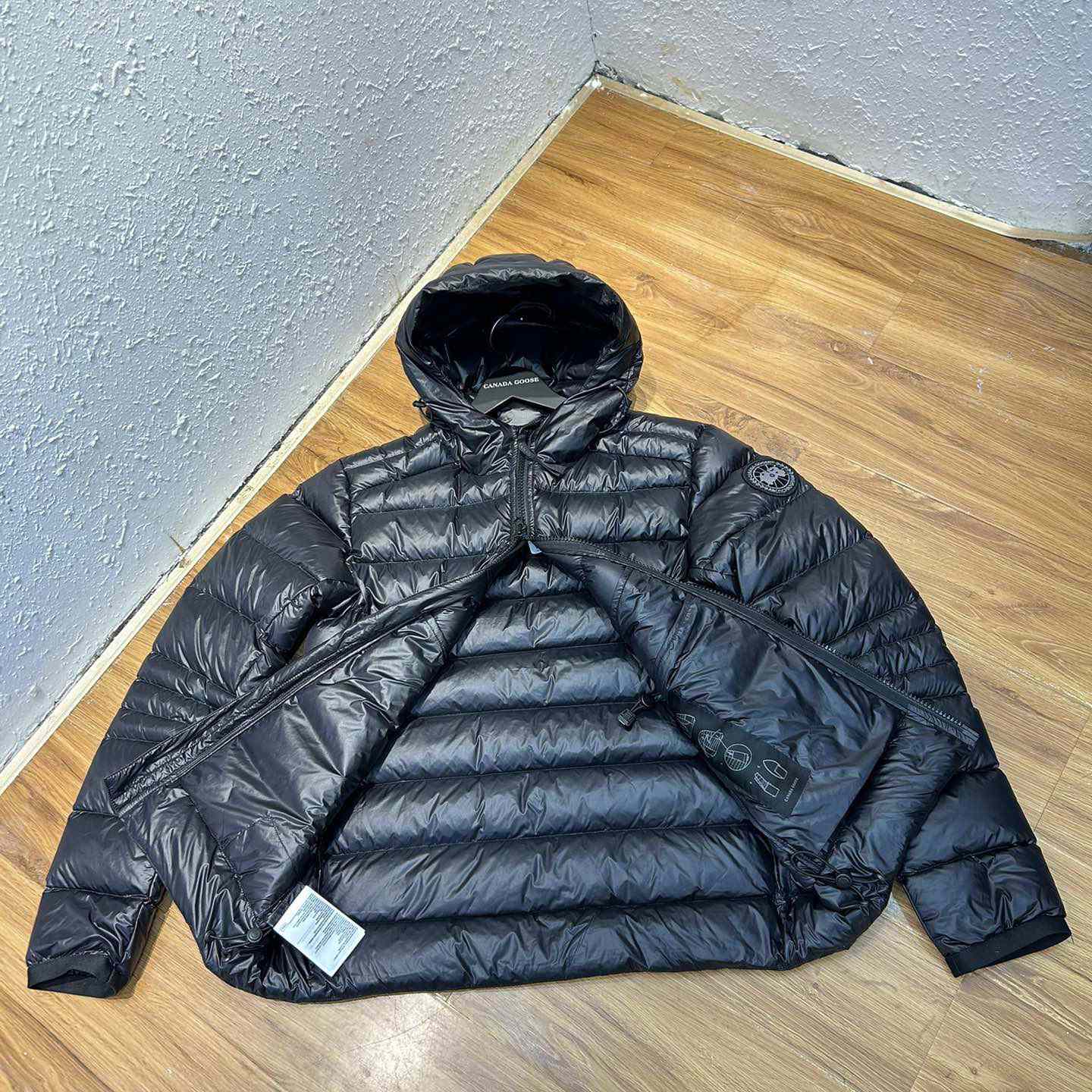 Canada Goose Logo-patch Padded Jacket - everydesigner