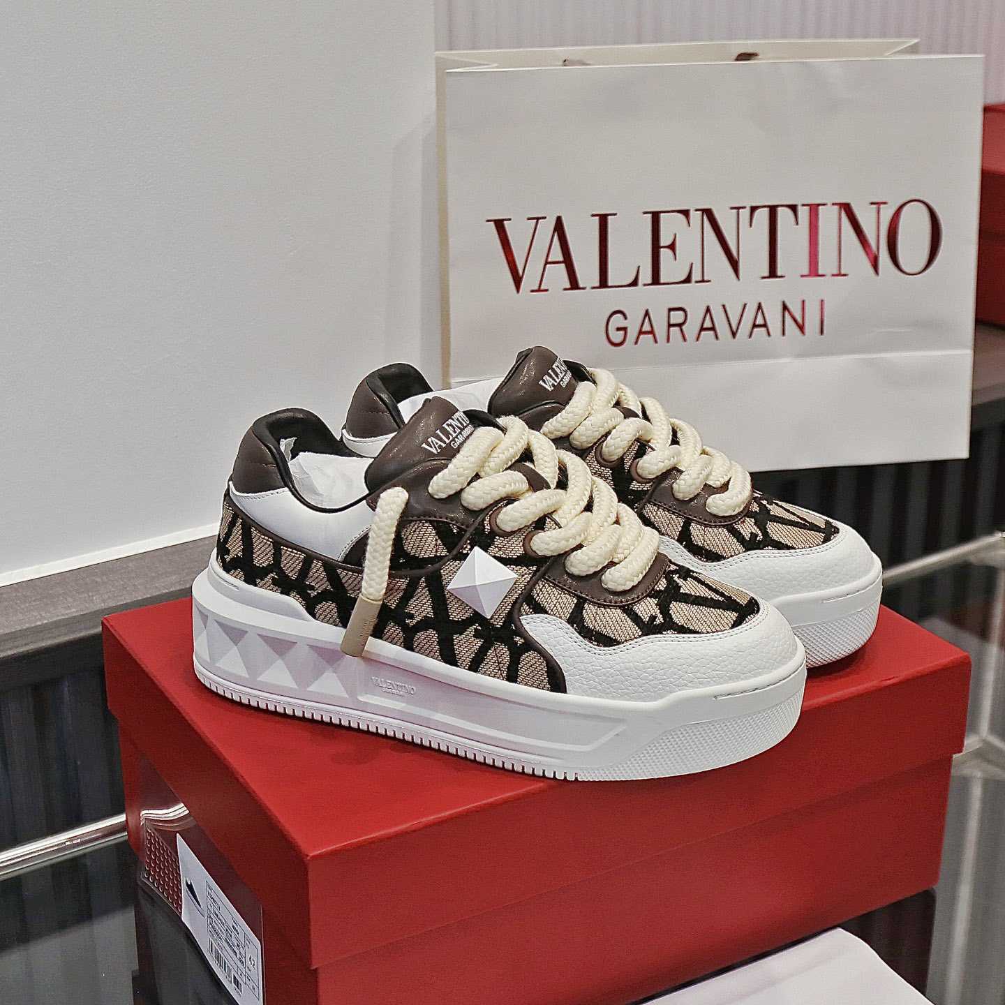 Valenti Garavani One Stud Jacquard Sneakers - everydesigner