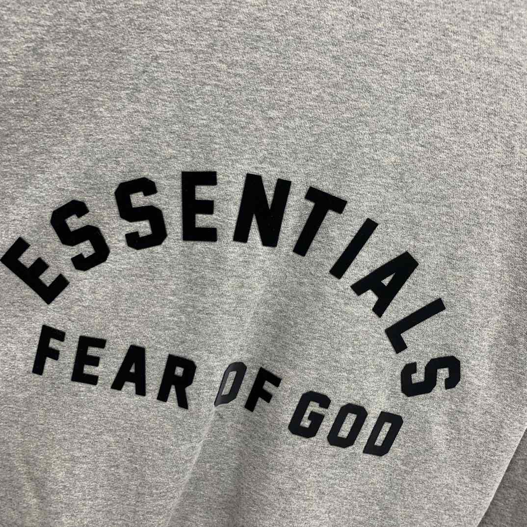 Fear Of God Essentials Logo-print Hoodie - everydesigner