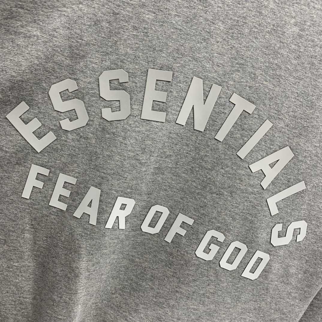 Fear Of God Essentials Logo-print Hoodie - everydesigner