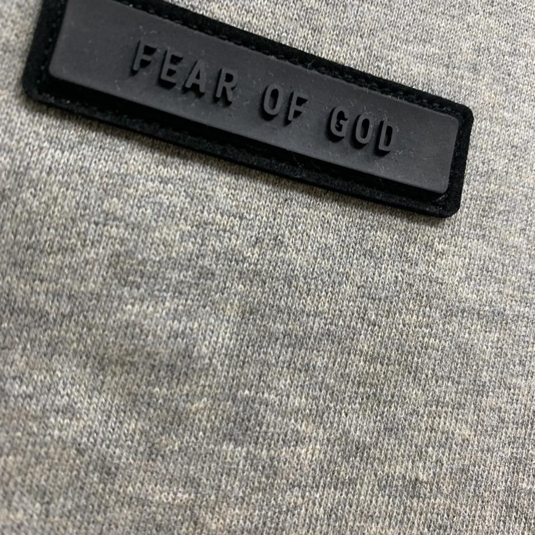 Fear Of God Essentials Logo-print Hoodie - everydesigner