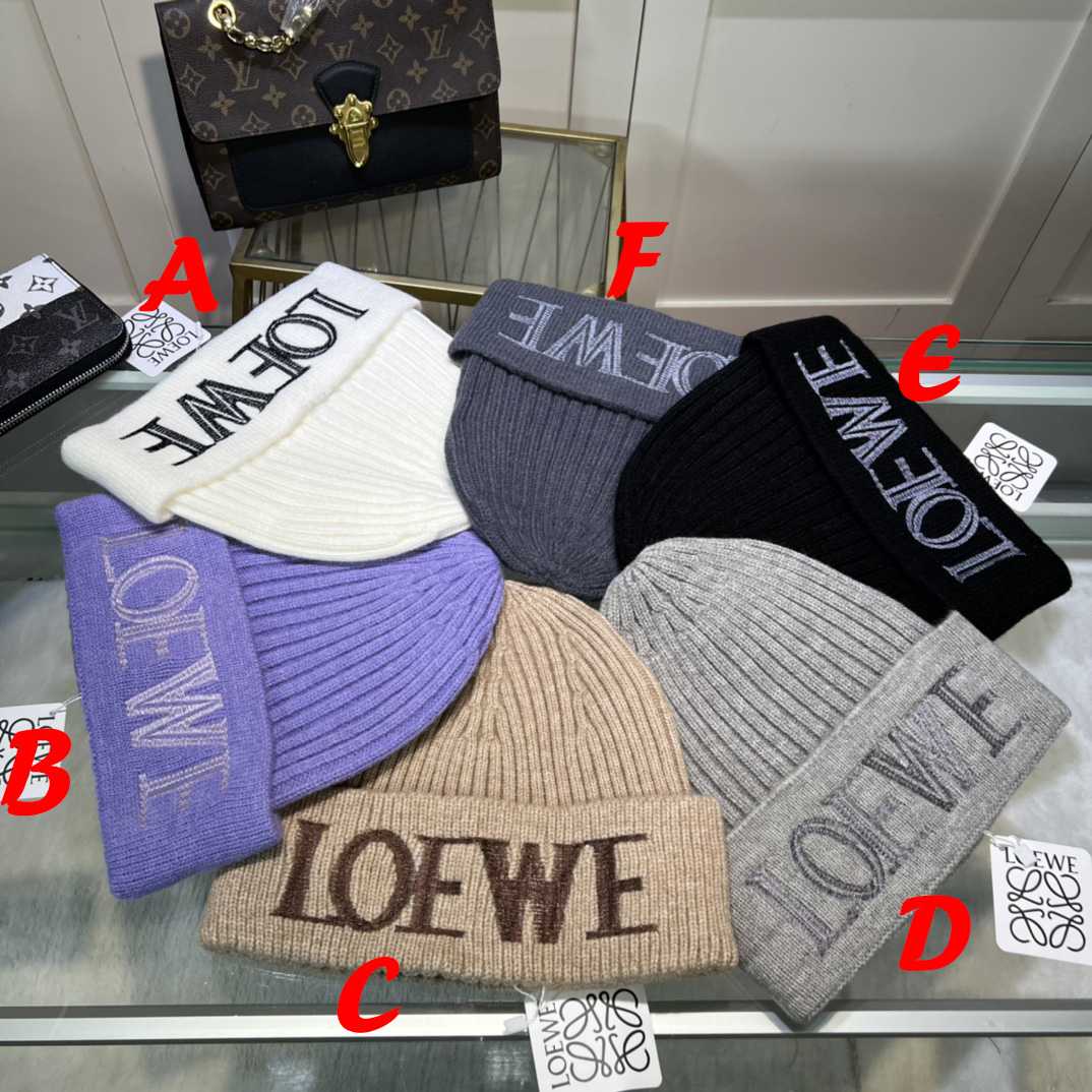 Loewe Beanie In Wool - everydesigner