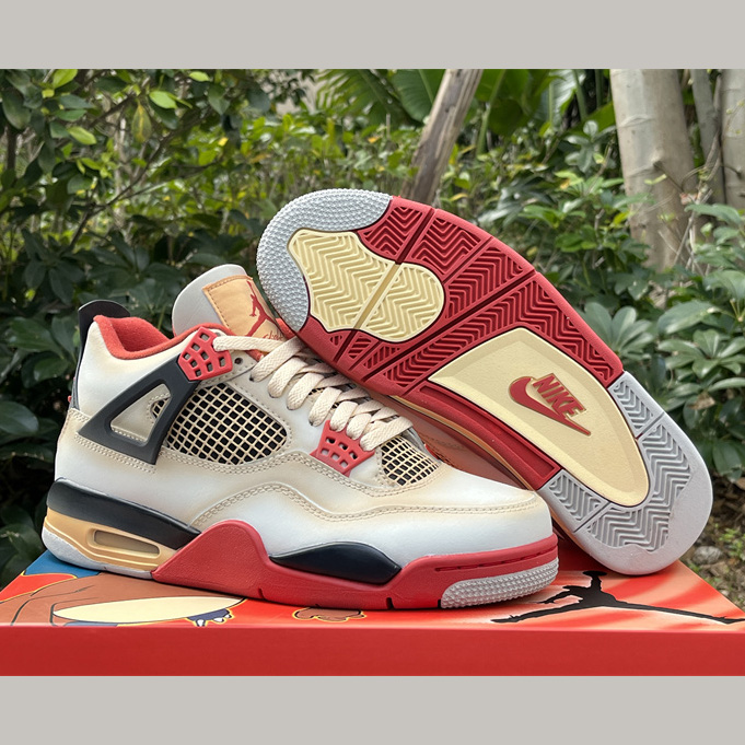 Air Jordan 4 Sneakers     AQ9129-105  - everydesigner