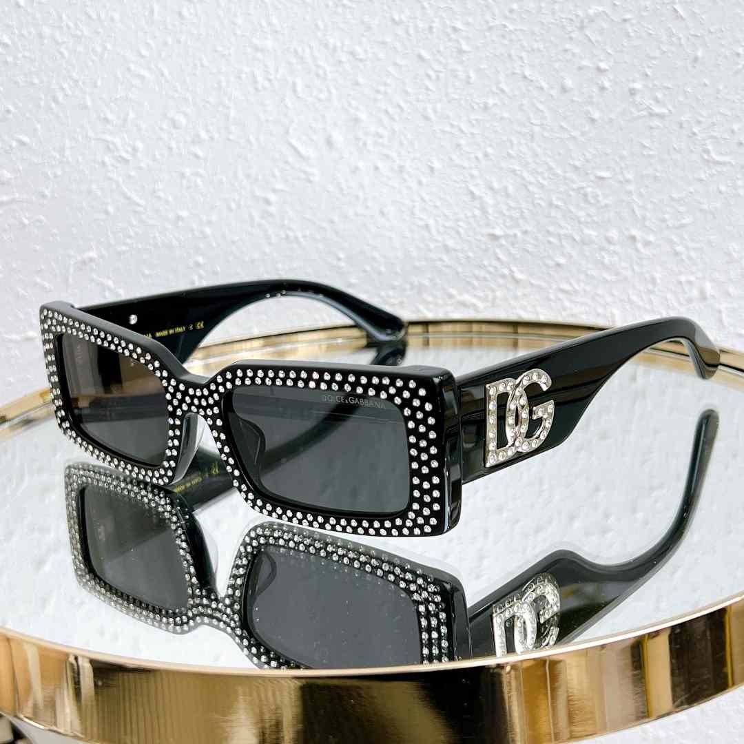 Dolce & Gabbana Crystal Sunglasses - everydesigner