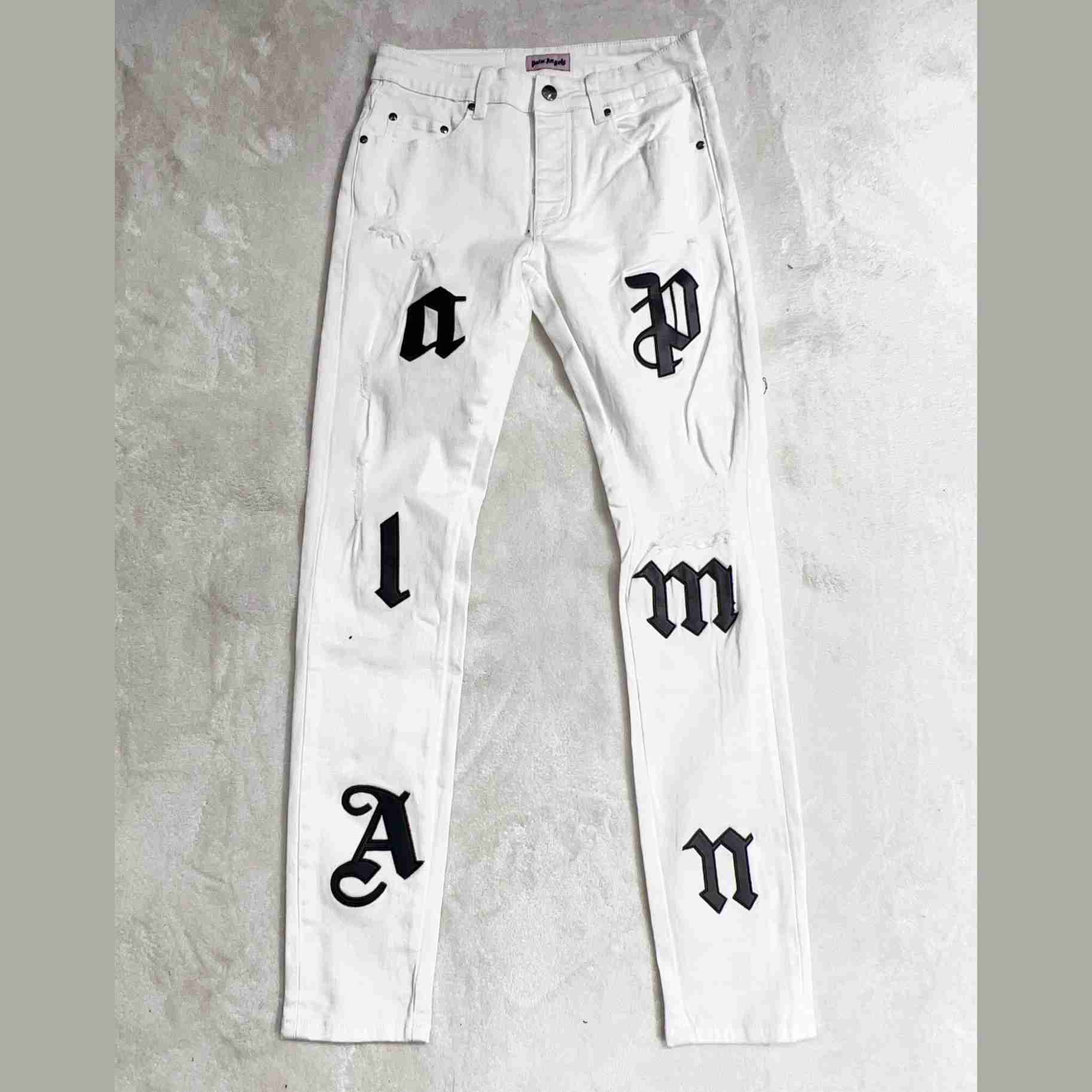 Palm Angels Bull Logo Patch Jeans - everydesigner