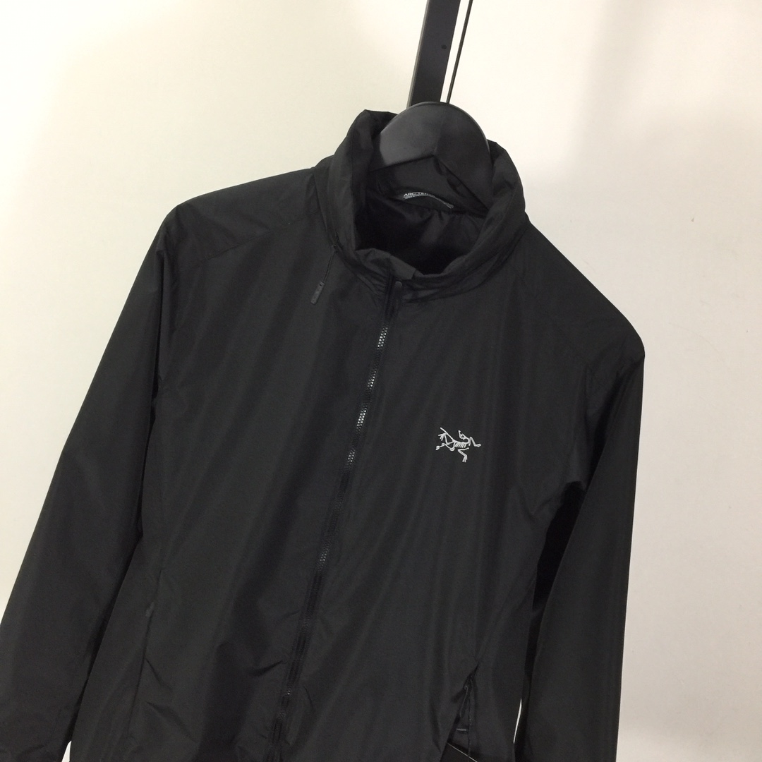 Arc'teryx Jacket - everydesigner