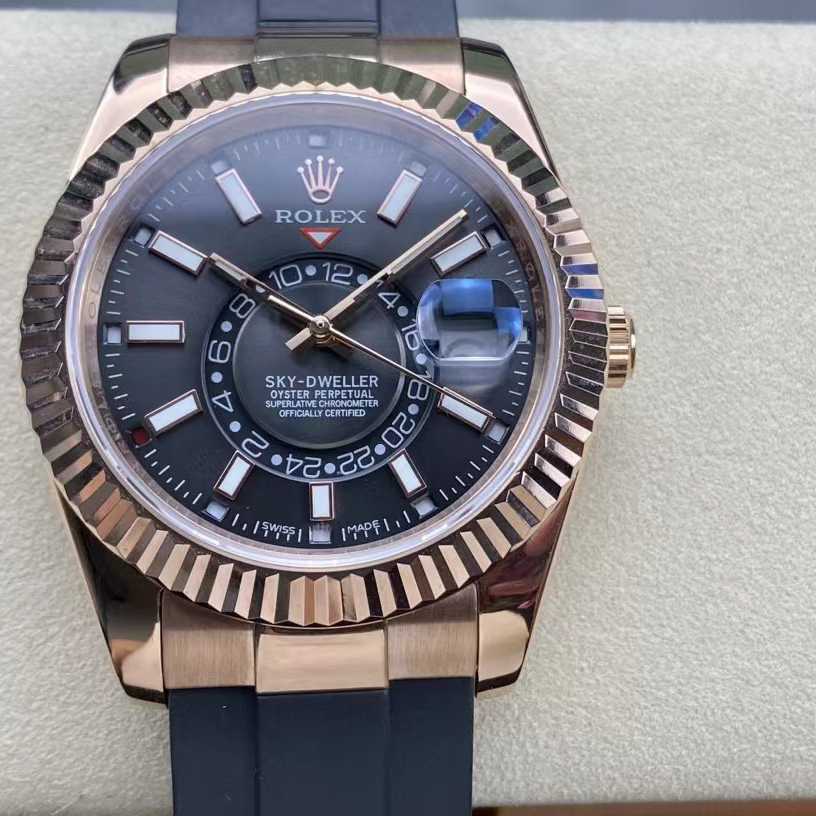 Rolex Sky-Dweller Watch   - everydesigner