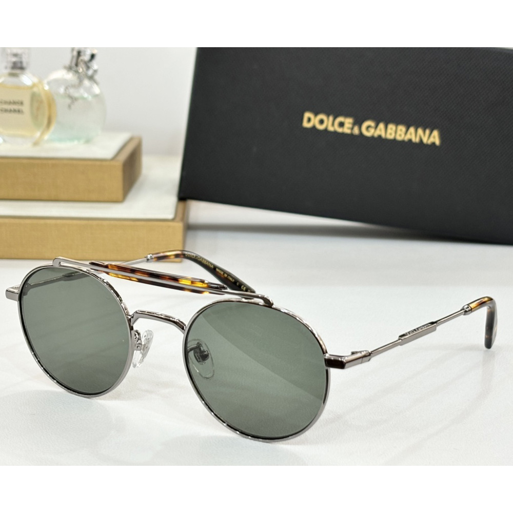 Dolce & Gabbana Diagonal Cut Sunglasses      DG2295 - everydesigner