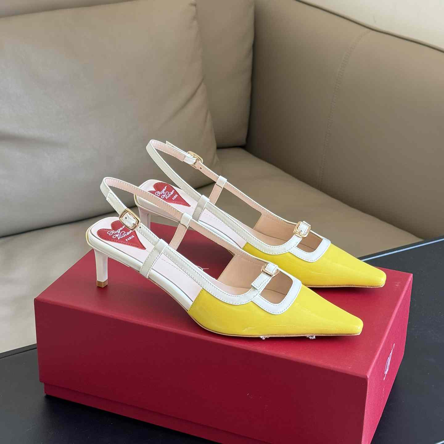 Roger Vivier Viv’ Canard Slingback Pumps in Patent Leather - everydesigner