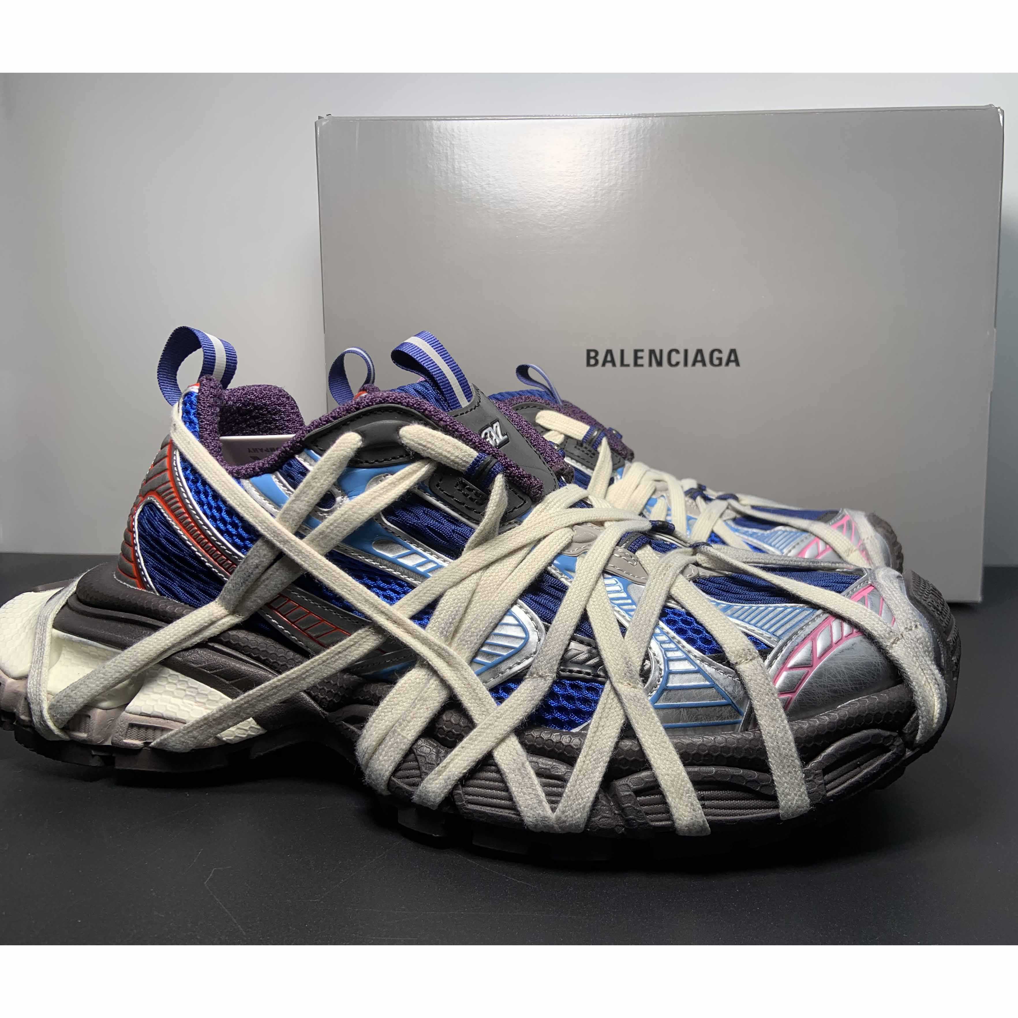 Balenciaga 3XL Extreme Lace Sneaker  - everydesigner