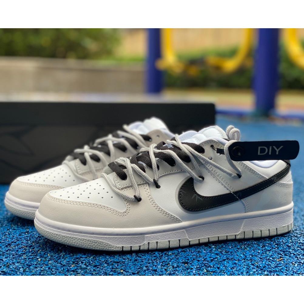 Nike Dunk Low Sneakers       DV0831-101 - everydesigner