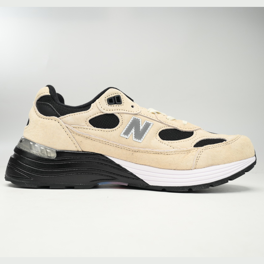 New Balance 992 Beige Black Sneakers      M992NB  - everydesigner