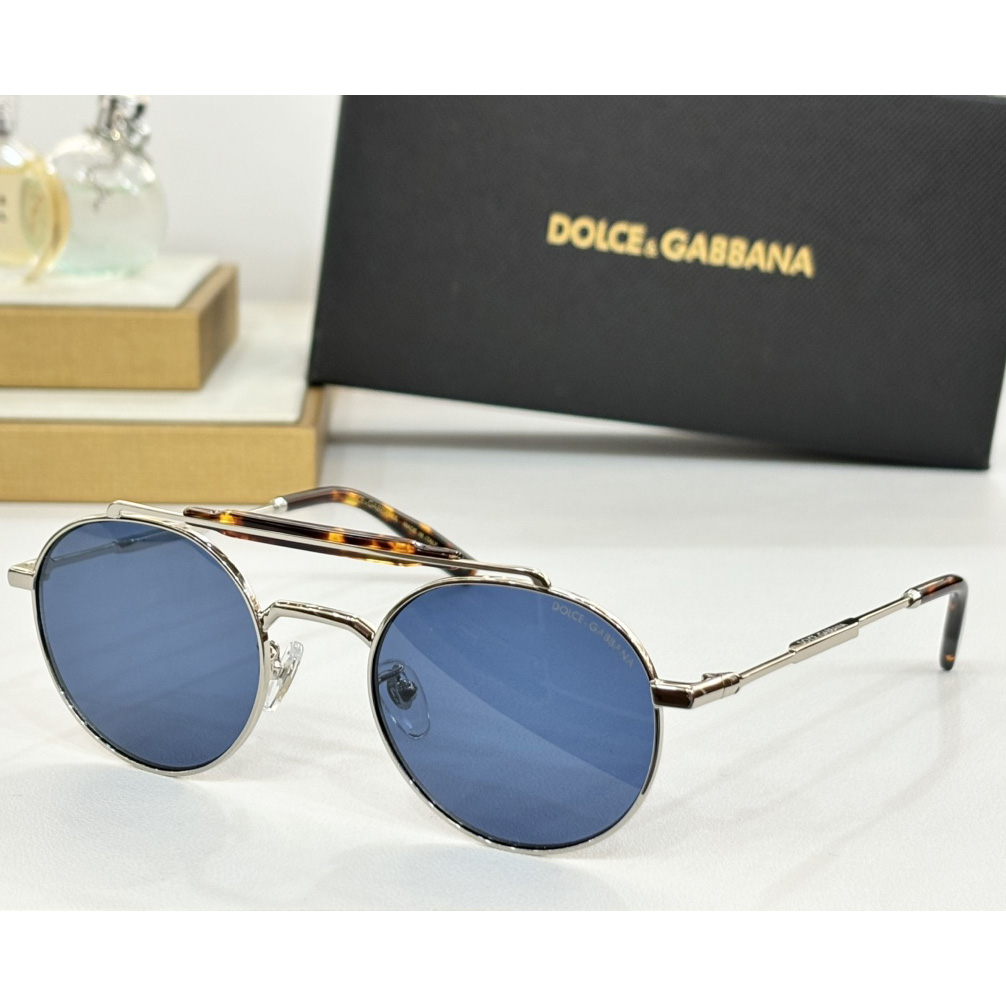 Dolce & Gabbana Diagonal Cut Sunglasses      DG2295 - everydesigner