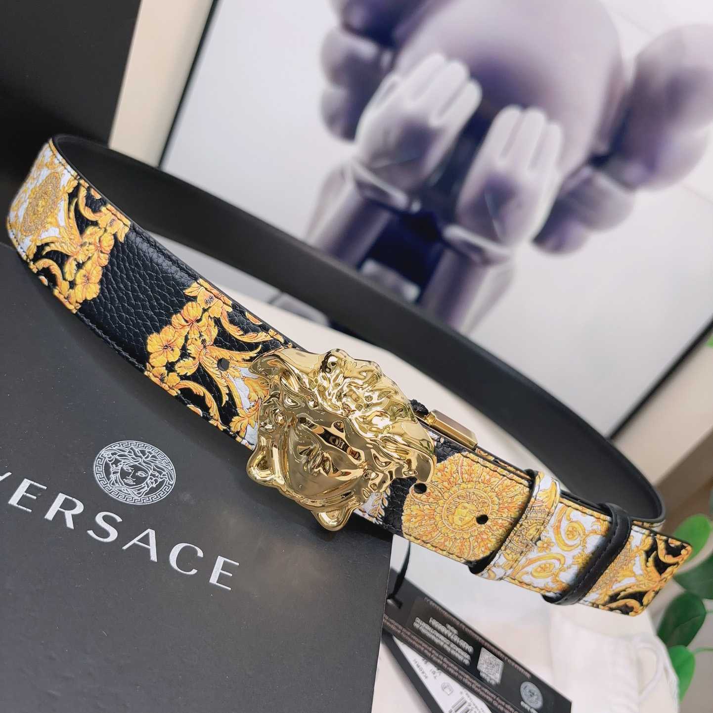 Versace La Medusa Logo-buckle Barocco-print Belt   40mm - everydesigner