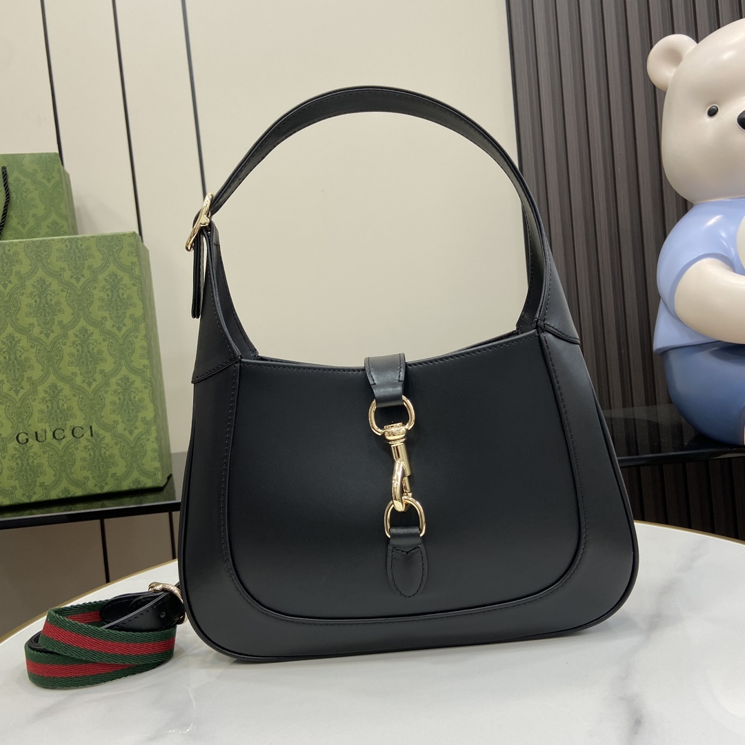 Gucci Jackie Small Shoulder Bag - everydesigner