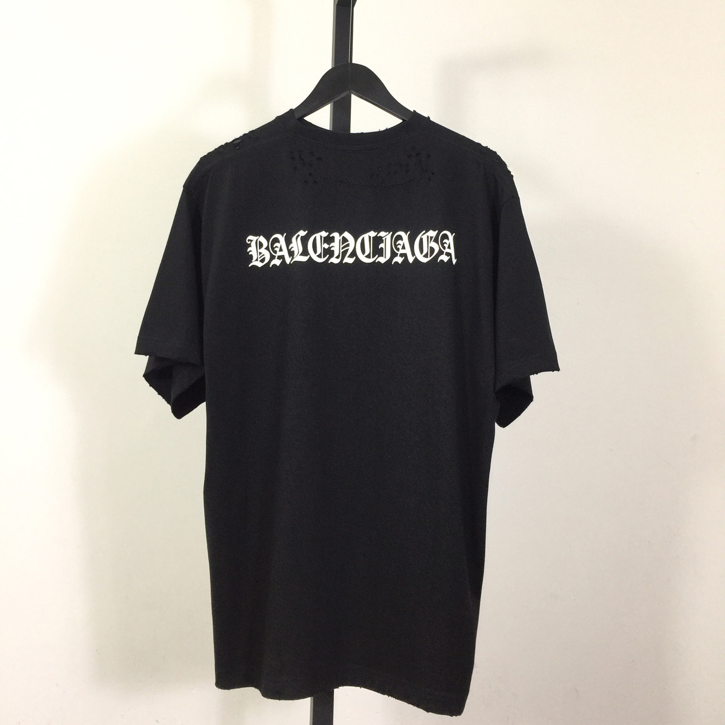 Balenciaga Destroyed T-Shirts  - everydesigner