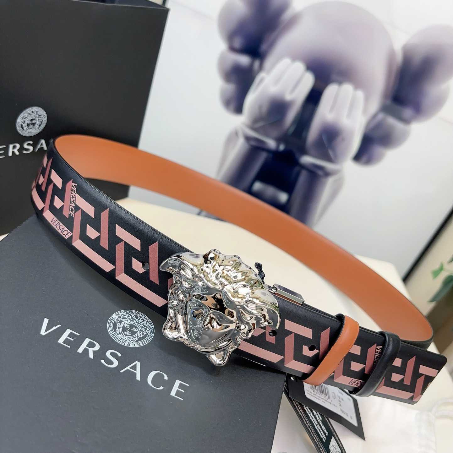 Versace Reversible Leather Belt    40mm - everydesigner