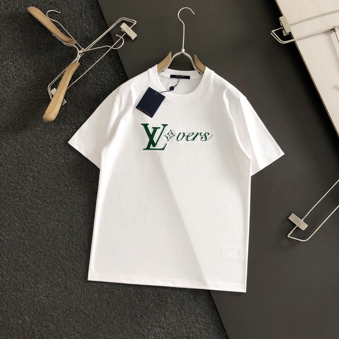 Louis Vuitton Logo T-Shirt      - everydesigner