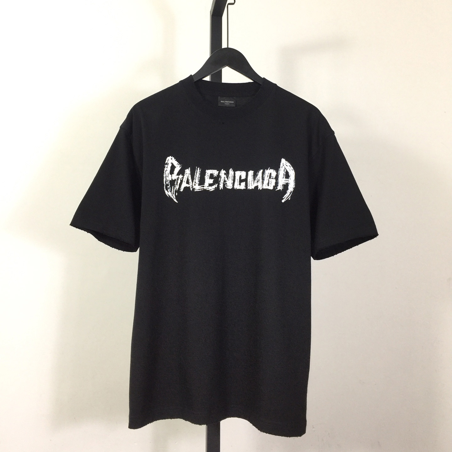 Balenciaga Logo T-Shirt - everydesigner