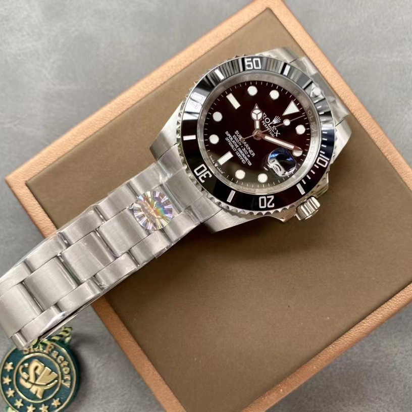 Rolex Submariner Watch     41mm - everydesigner