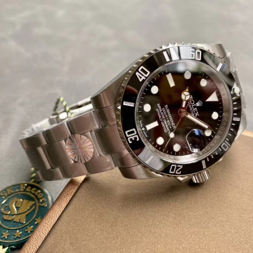 Rolex Submariner Watch     41mm - everydesigner