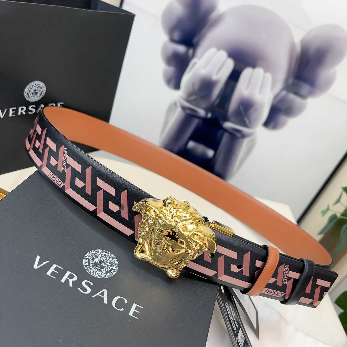 Versace Reversible Leather Belt    40mm - everydesigner