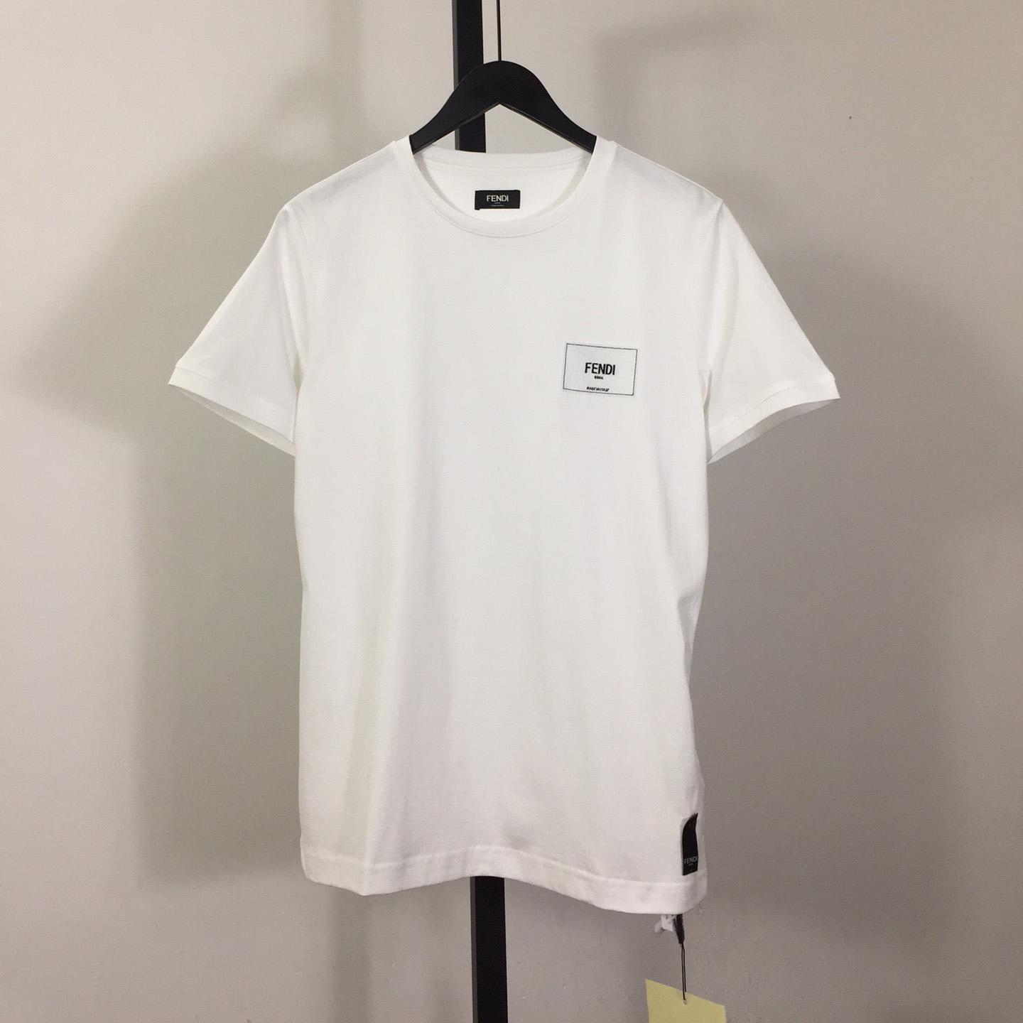 Fendi Logo-patch Short-sleeve T-shirt - everydesigner