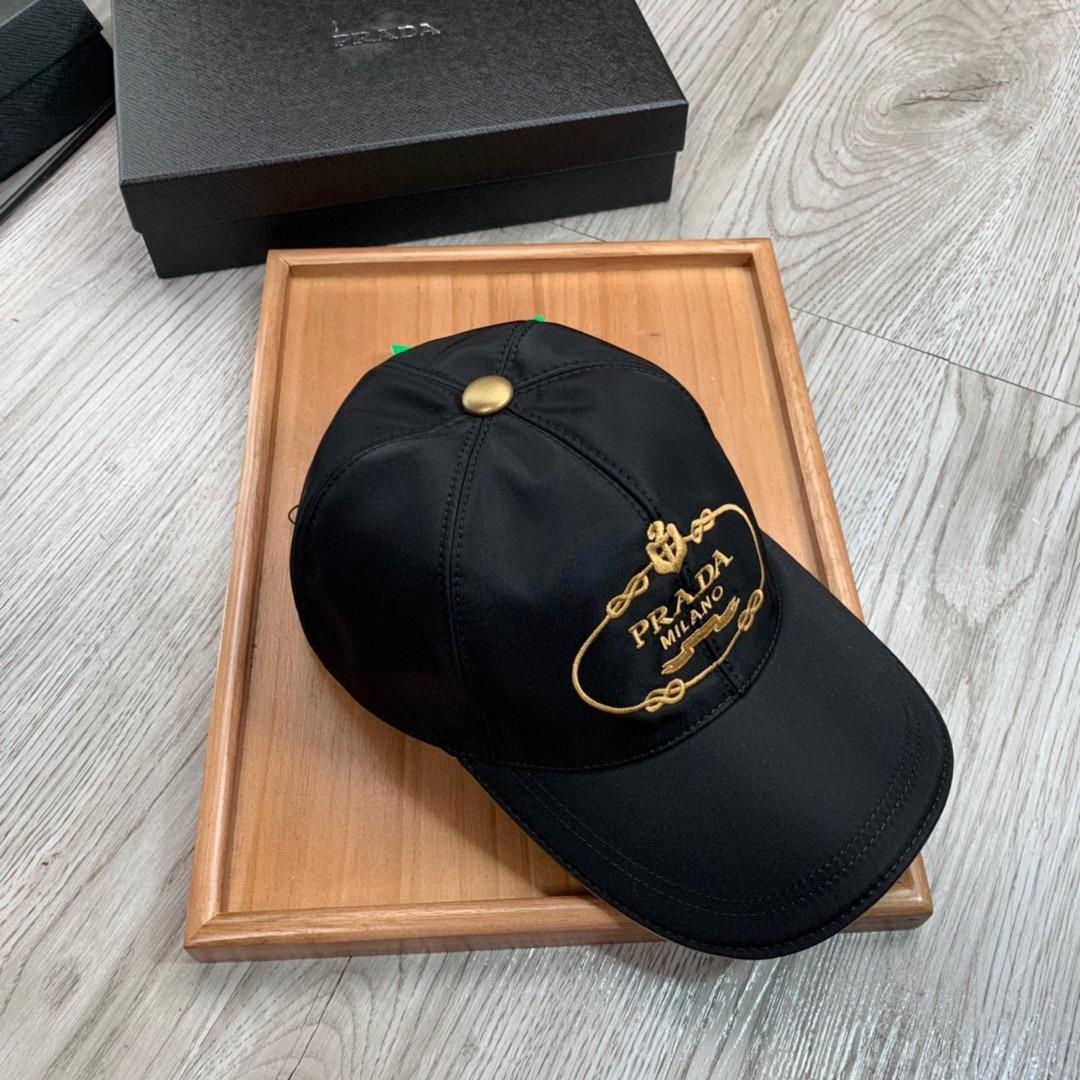 Prada Baseball Cap - everydesigner