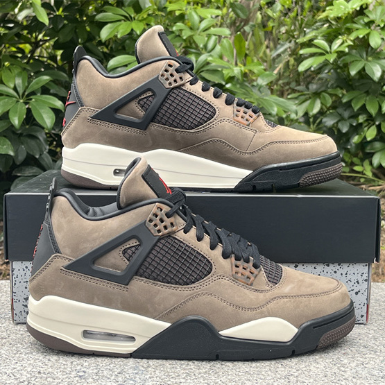 Travis Scott x Air Jordan 4 Retro Brown TS Sneakers    AJ4-766302 - everydesigner