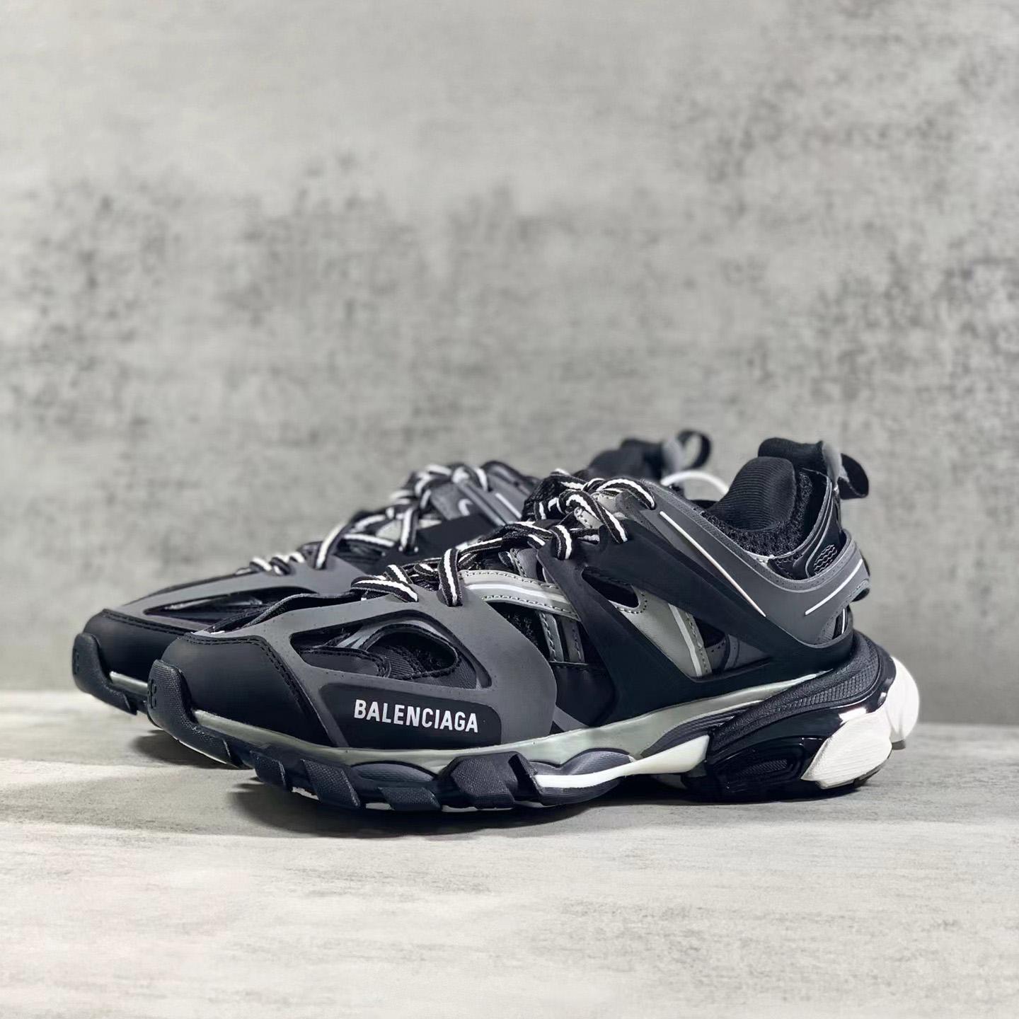 Balenciaga Track Sneaker    - everydesigner