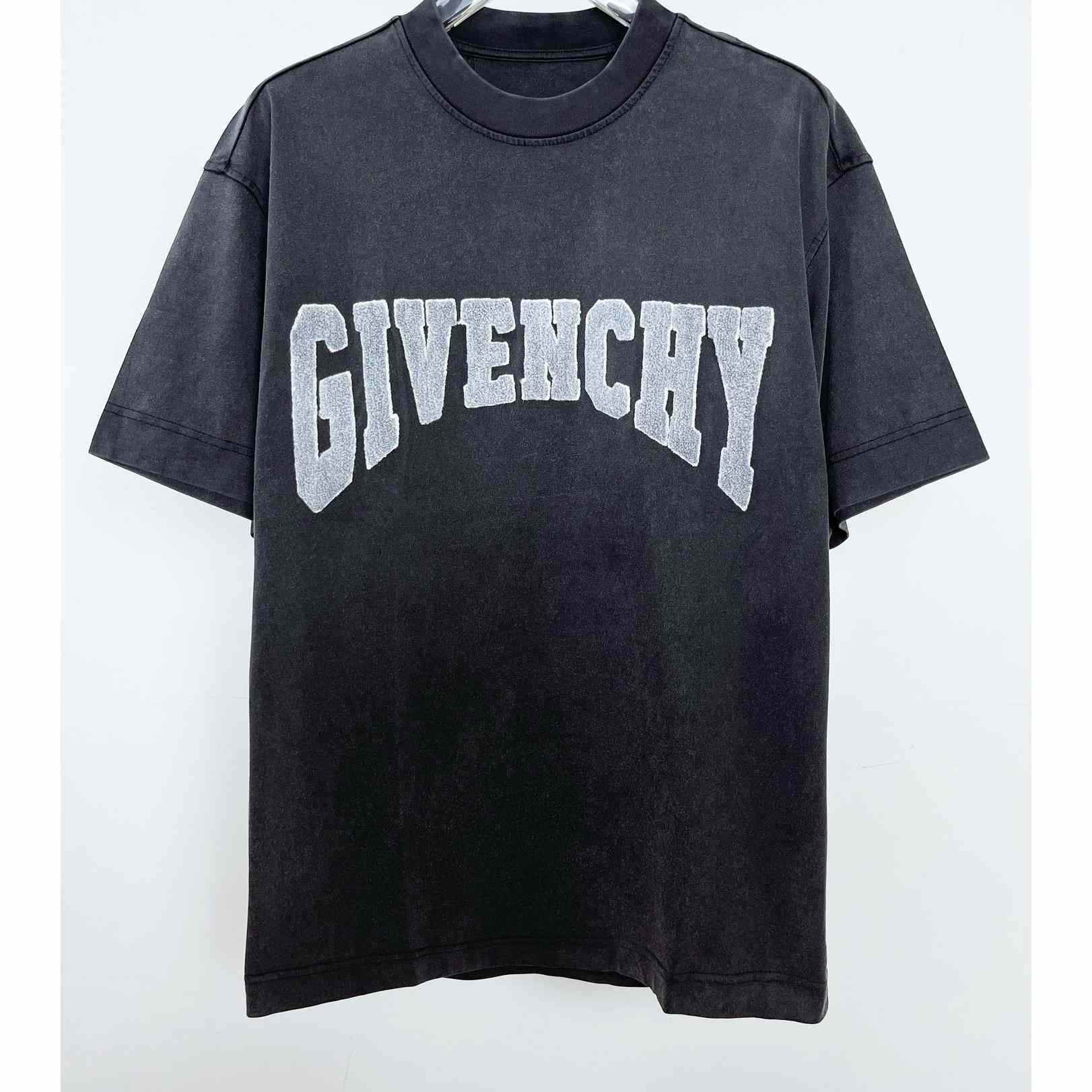 Givenchy Slim fit T-shirt In Cotton  - everydesigner