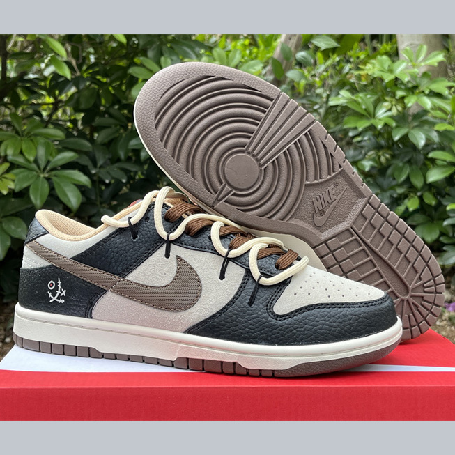 Nike Dunk Low Sneaker    DR9704-200 - everydesigner