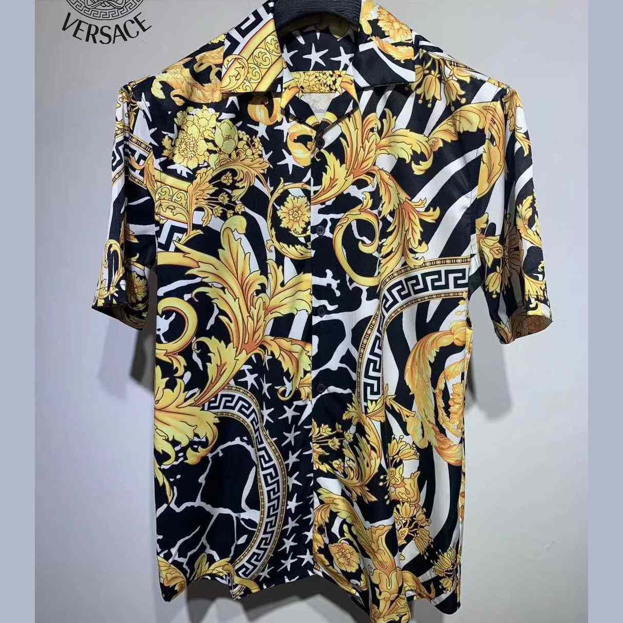 Versace Barocco Print Silk Shirt - everydesigner