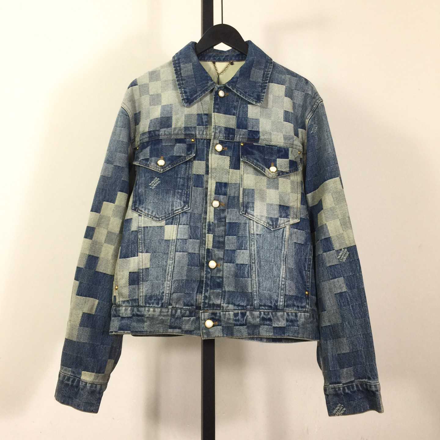 Louis Vuitton Damier Classic Denim Jacket   1AFHUX - everydesigner