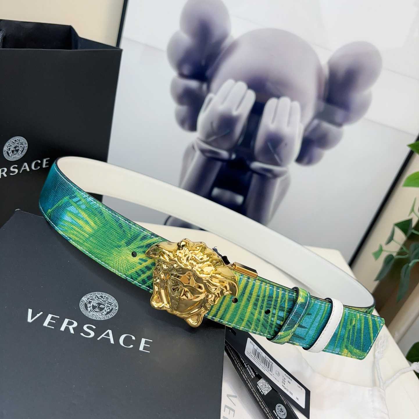 Versace Tiger La Medusa Leather Belt   40mm - everydesigner