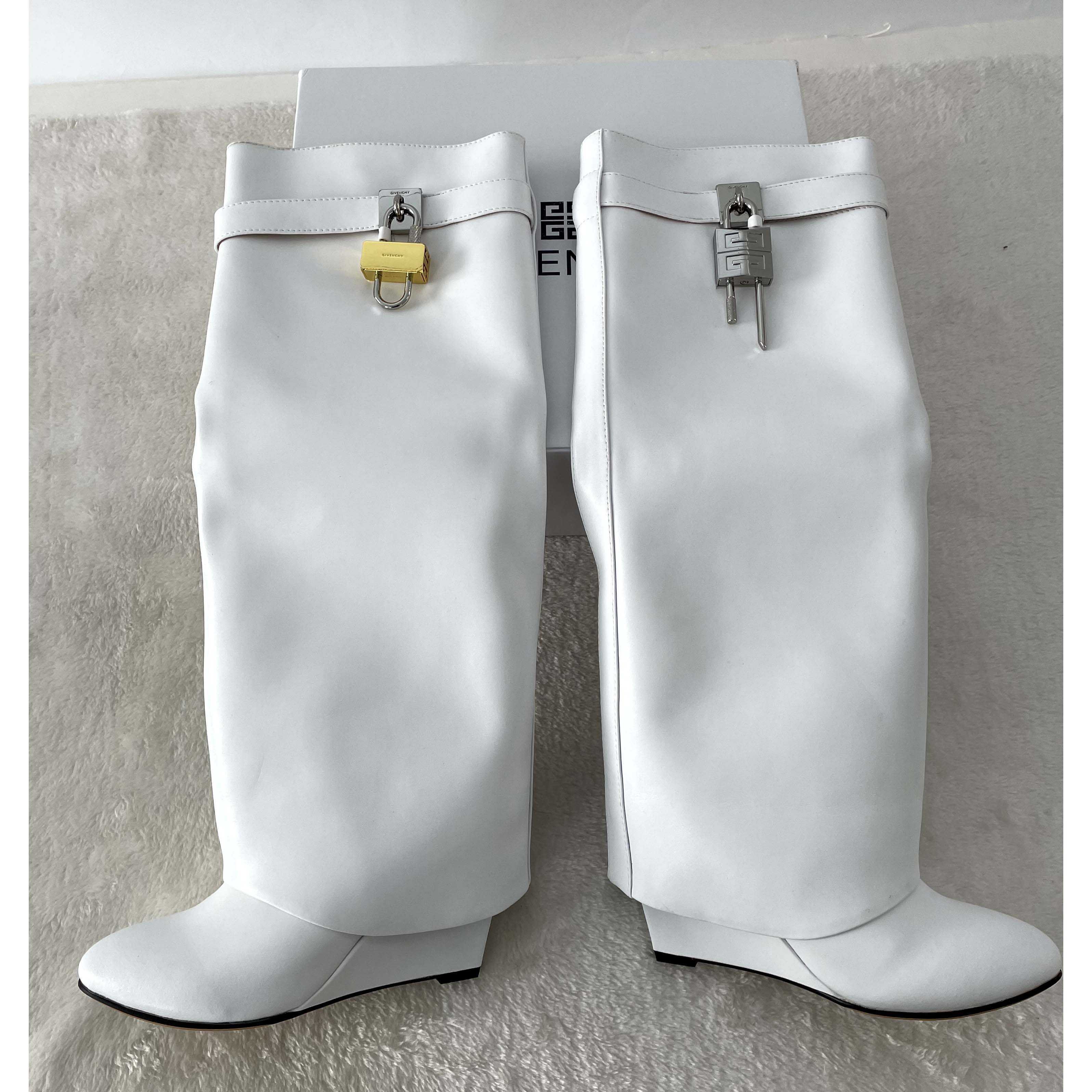 Givenchy Shark Lock Pant Boots In Leather In White (50% Off Sale) xz657 - everydesigner