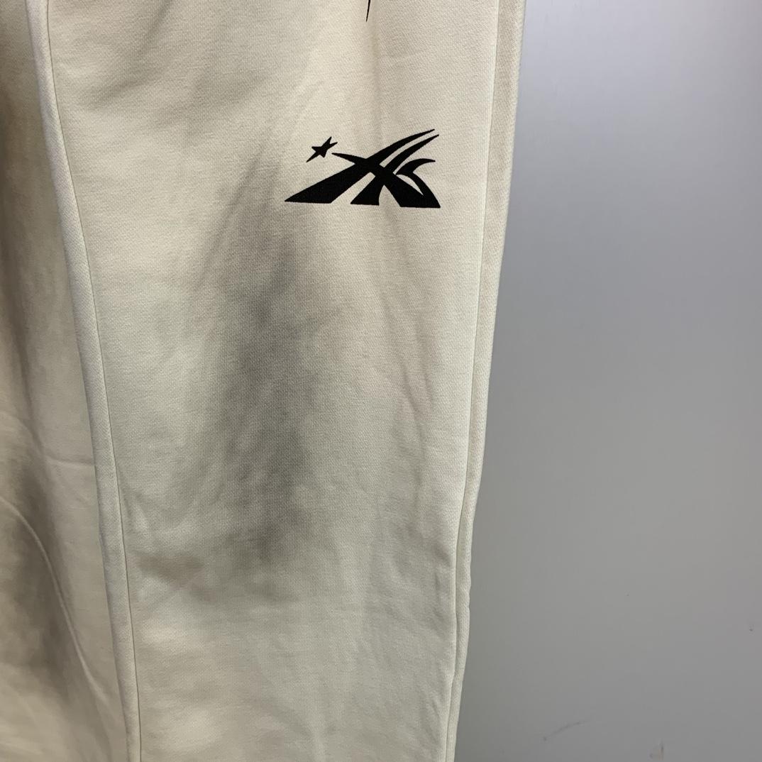 Hellstar Sports Sweatpants - everydesigner