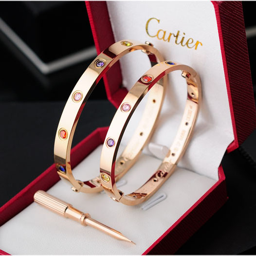 Cartier Bracelet - everydesigner