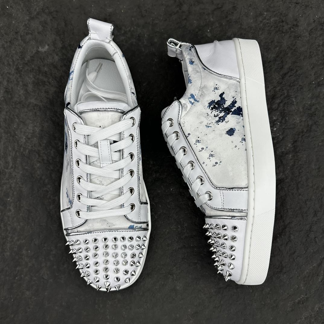 Christian Louboutin Louis Junior Spikes Leather Sneakers - everydesigner