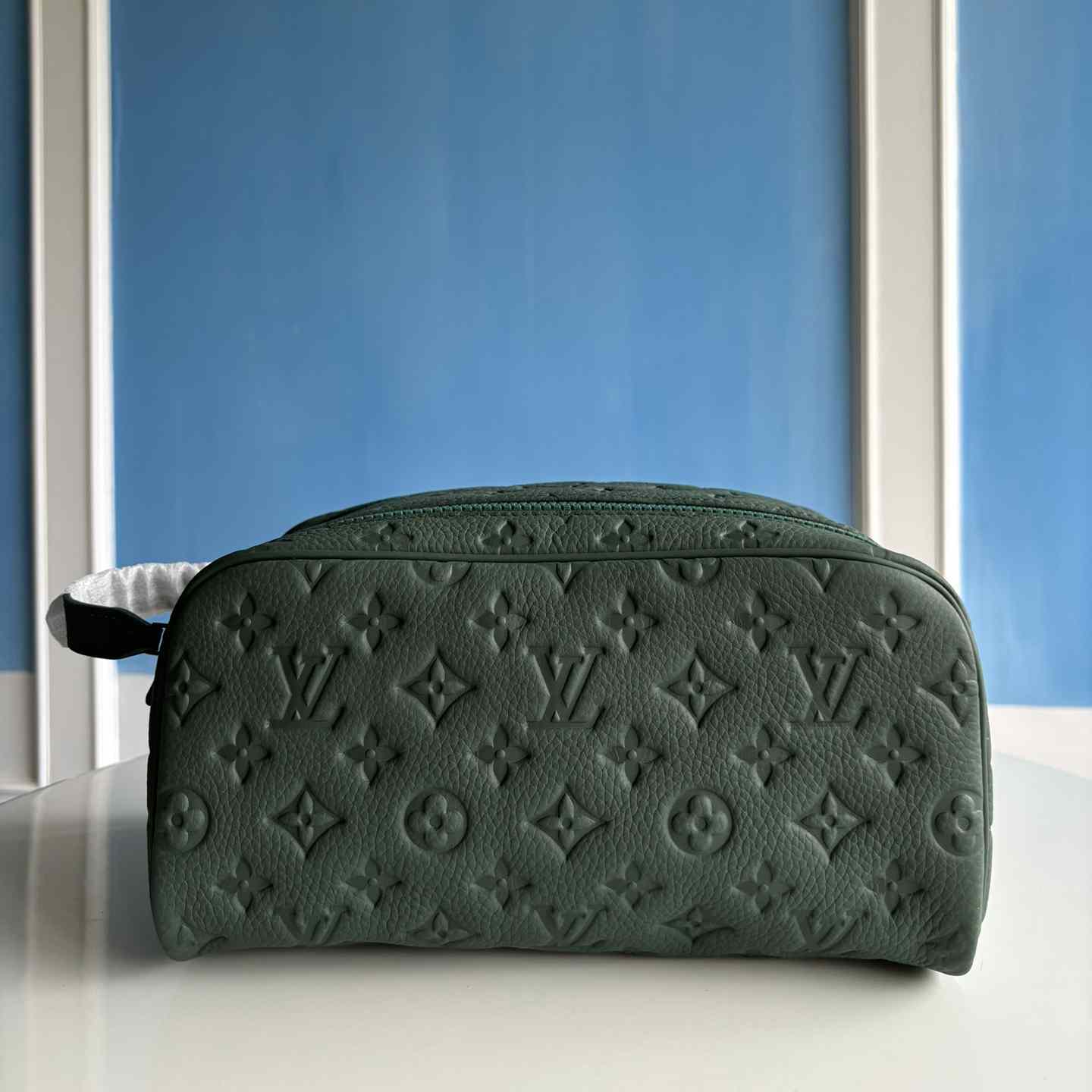 Louis Vuitton Dopp Kit    M24442 - everydesigner