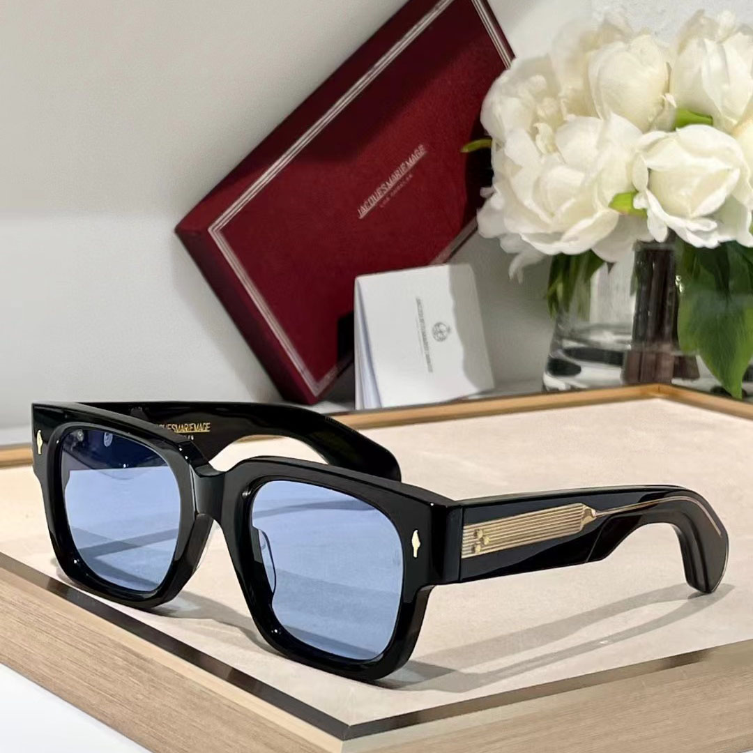 Jacquemus Sunglasses - everydesigner