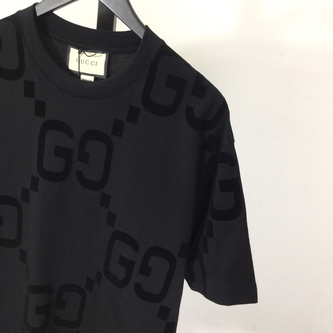 Gucci Cotton T-shirt - everydesigner