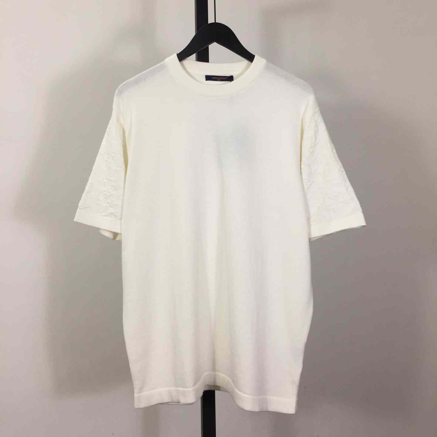 Louis Vuitton Short-Sleeved Signature Crewneck    - everydesigner