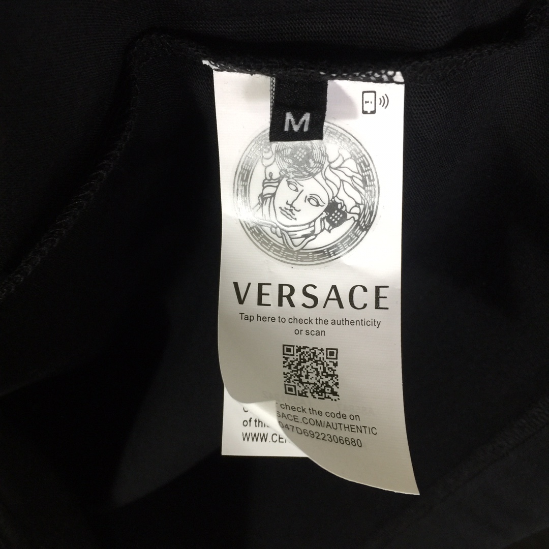 Versace Men's Crystal Box Logo T-Shirt - everydesigner