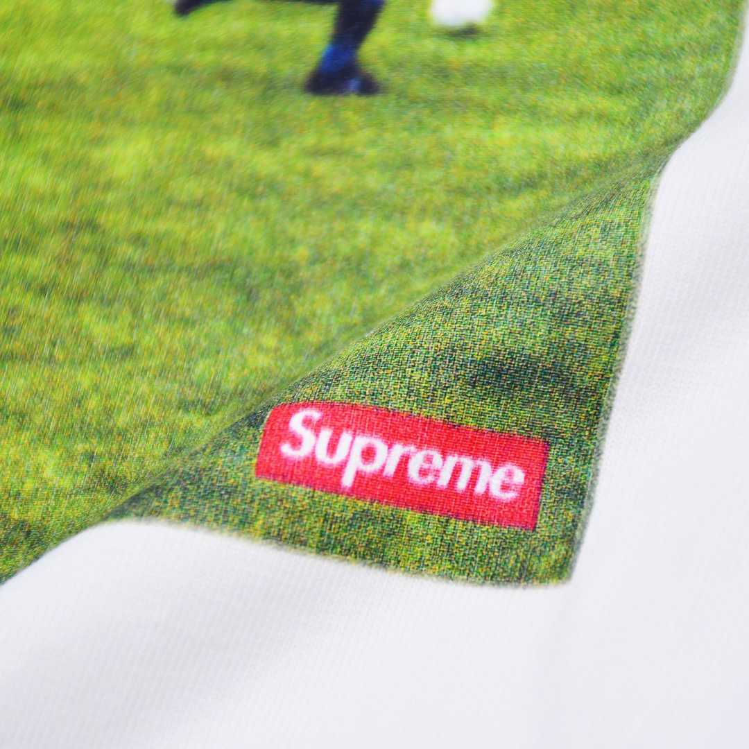 Supreme Maradona Tee - everydesigner